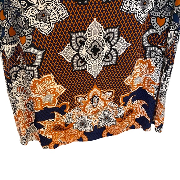 Express Short Sleeve Navy & Burnt Orange Arsty Rayon Paisley Shift Dress - Picture 6 of 11